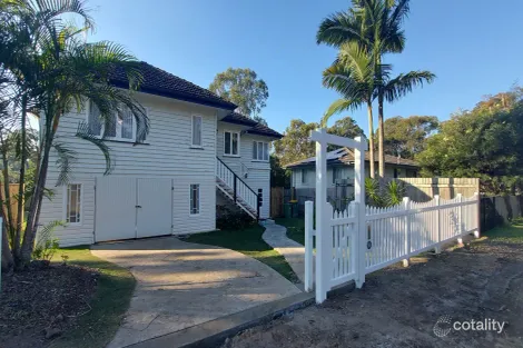 Property photo of 1 Oomool Street Macleay Island QLD 4184