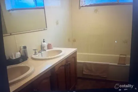 Property photo of 16 Hunter Street Wonthaggi VIC 3995