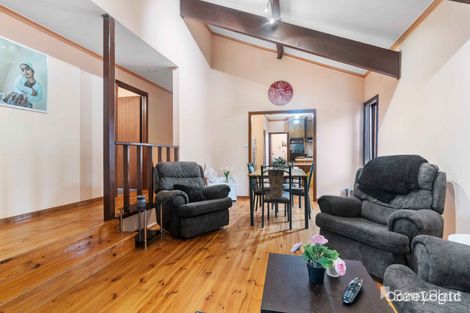 Property photo of 7 Tremaine Avenue Kings Park VIC 3021