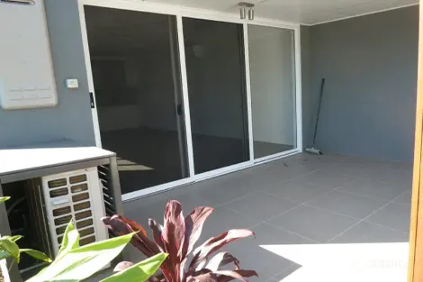 Property photo of 32 Florabella Drive Robina QLD 4226
