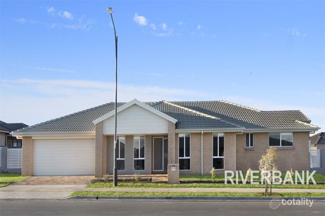 48 Montague Dr, Jordan Springs, NSW 2747