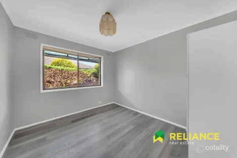 Property photo of 21 Rosella Avenue Werribee VIC 3030