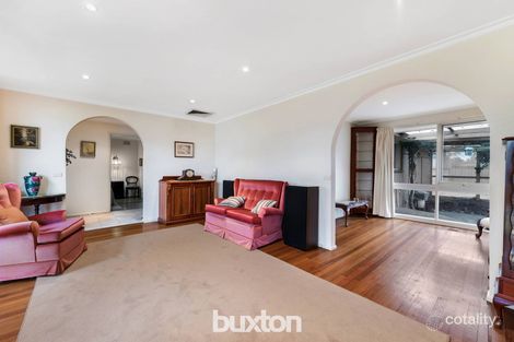 Property photo of 17 Cheviot Road Keysborough VIC 3173