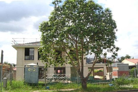 4 Galloway St, Bossley Park, NSW 2176