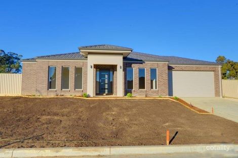 19 Kirby Ave, Canadian, VIC 3350