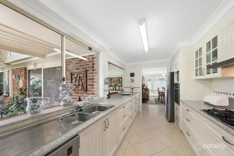 Property photo of 17 Colton Crescent Lakelands NSW 2282