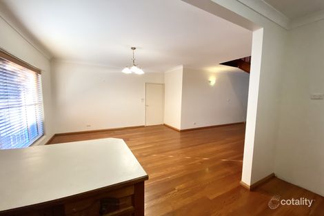 Property photo of 1/13 Floribunda Close Warabrook NSW 2304