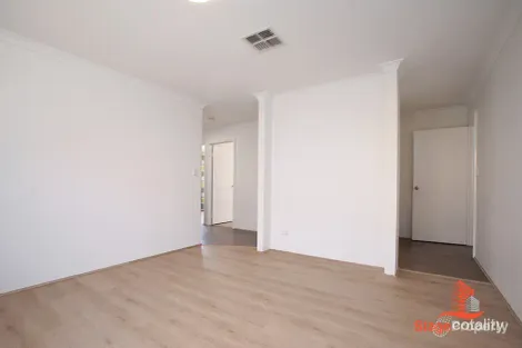 Property photo of 5 Hodgkinson Turn Canning Vale WA 6155