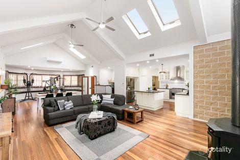 Property photo of 11 Riverbend Crescent Werribee VIC 3030