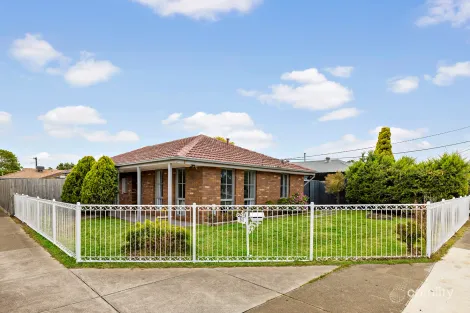 Property photo of 32 Hooker Road Werribee VIC 3030