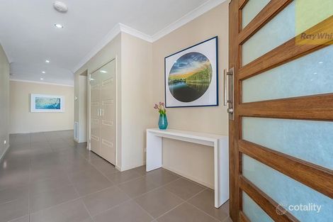 Property photo of 12 Kennet Way Craigieburn VIC 3064