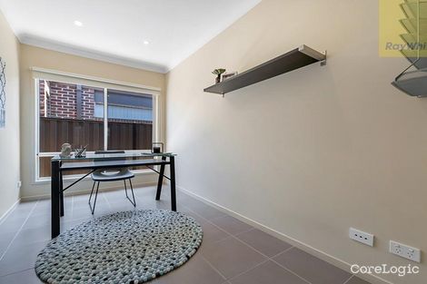 Property photo of 12 Kennet Way Craigieburn VIC 3064