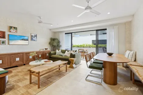 Property photo of 2/229 Golden Four Drive Bilinga QLD 4225