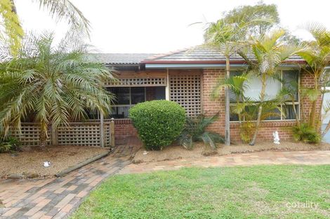 69 Lancaster Pde, Bateau Bay, NSW 2261