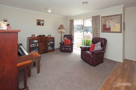 Property photo of 2 Cottrell Place Lynbrook VIC 3975