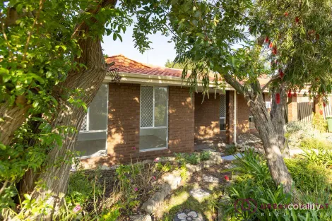 8 Mckean Way, Parmelia, WA 6167
