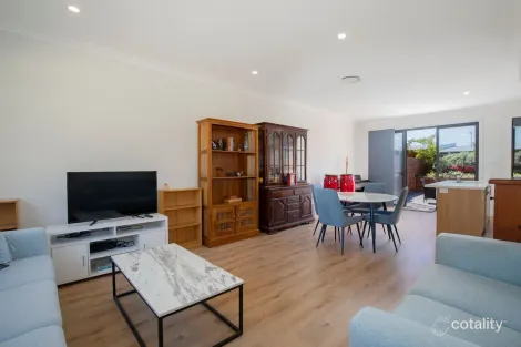 Property photo of 5/1 Corymbia Way Waratah West NSW 2298
