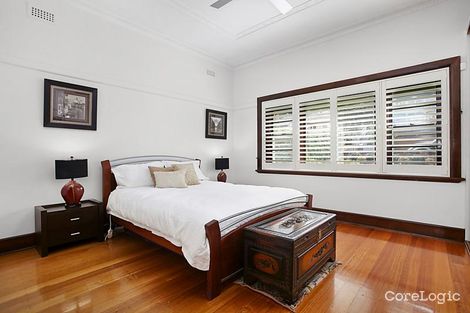 Property photo of 32 Alfred Road Essendon VIC 3040