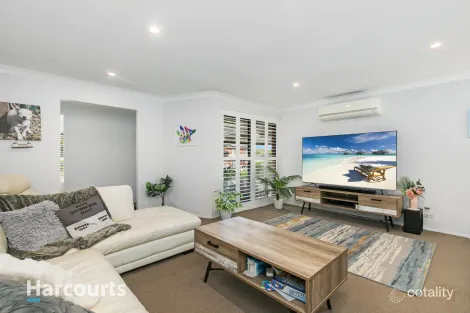 Property photo of 30 Pine Creek Circuit St Clair NSW 2759