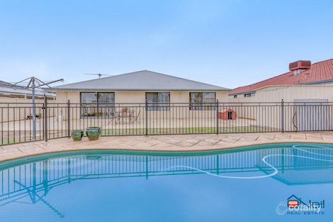 Property photo of 33 Lyrebird Loop Seville Grove WA 6112