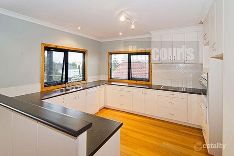 Property photo of 4 Levillain Retreat Geographe WA 6280