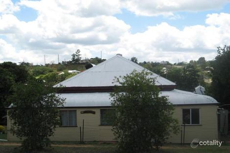 137 East St, Mount Morgan, QLD 4714