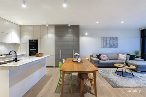 Property photo of 2/31 Strathalbyn Street Kew East VIC 3102