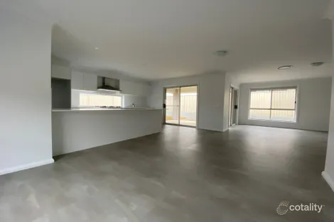 Property photo of 69 Basalt Way Kelso NSW 2795