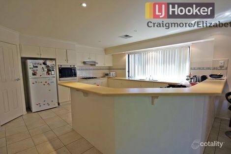 Property photo of 137 Somerset Grove Craigmore SA 5114