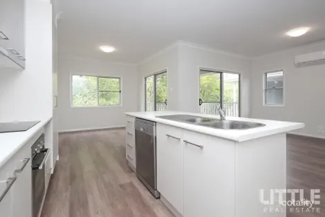 Property photo of 27 North Street North Ipswich QLD 4305