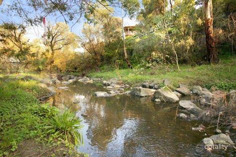 Property photo of 2 Abercorn Avenue Ivanhoe VIC 3079