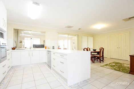Property photo of 17 Magnolia Crescent Craigmore SA 5114