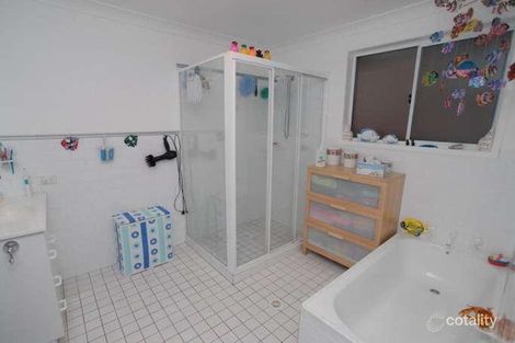 Property photo of 11 Ninian Close Watanobbi NSW 2259