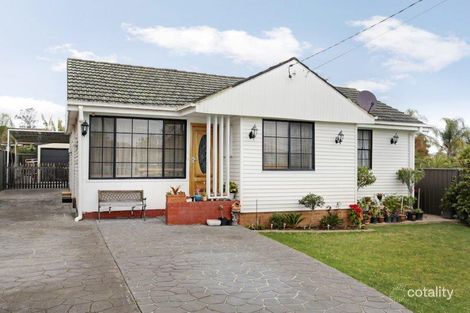 Property photo of 28 Fitzpatrick Crescent Casula NSW 2170