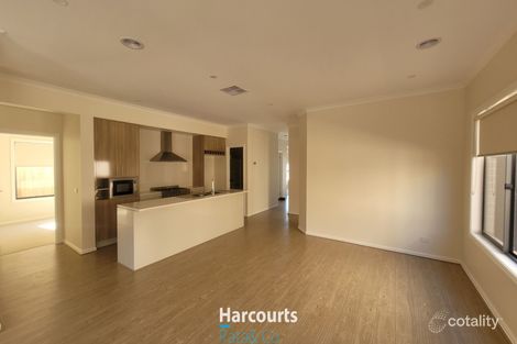 Property photo of 52 Catisfield Circuit Donnybrook VIC 3064