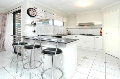 Property photo of 12 Brighton Place Taylors Hill VIC 3037