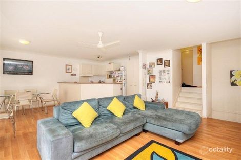 Property photo of 34/15 Simpsons Road Elanora QLD 4221