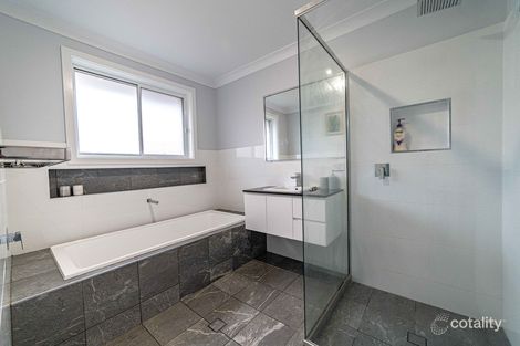 Property photo of 20 Buckland Drive Orange NSW 2800