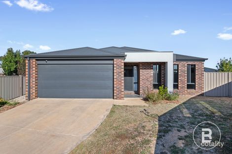 18 Limousin Ct, Ascot, VIC 3551
