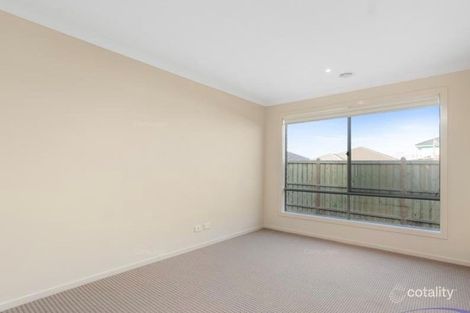 Property photo of 205 Heather Grove Clyde North VIC 3978