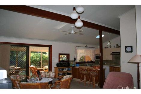 Property photo of 2/32 Evans Street Lake Cathie NSW 2445