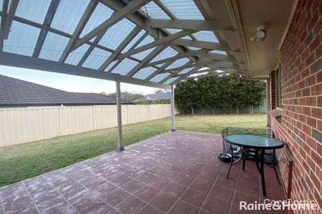 Property photo of 18 Hibiscus Place Bomaderry NSW 2541