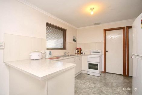 Property photo of 19 Serenade Crescent Aberfoyle Park SA 5159