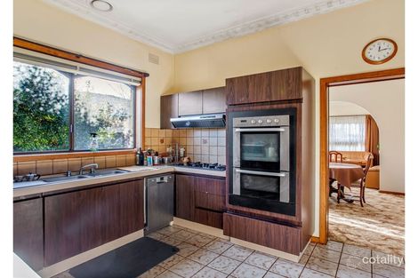 Property photo of 9 Ferry Crescent Brunswick West VIC 3055