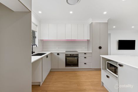 4 Sherrin Ct, Cleveland, QLD 4163