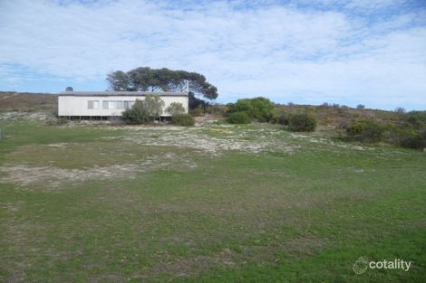 Property photo of 7 Bryant Street Green Head WA 6514