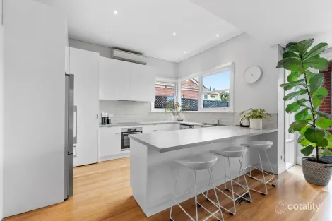 Property photo of 6 Elder Parade Essendon VIC 3040