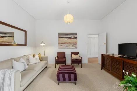 Property photo of 6 Elder Parade Essendon VIC 3040