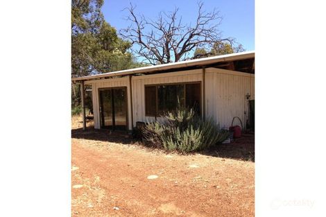 Property photo of 40 Sand Spring Road Julimar WA 6567