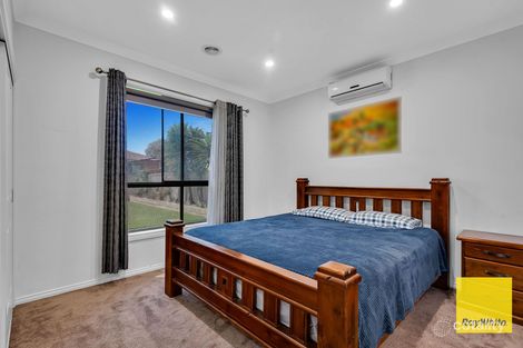 Property photo of 12 Harrow Place Truganina VIC 3029